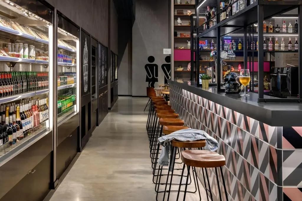 Moxy Lisboa Oriente - photo 9