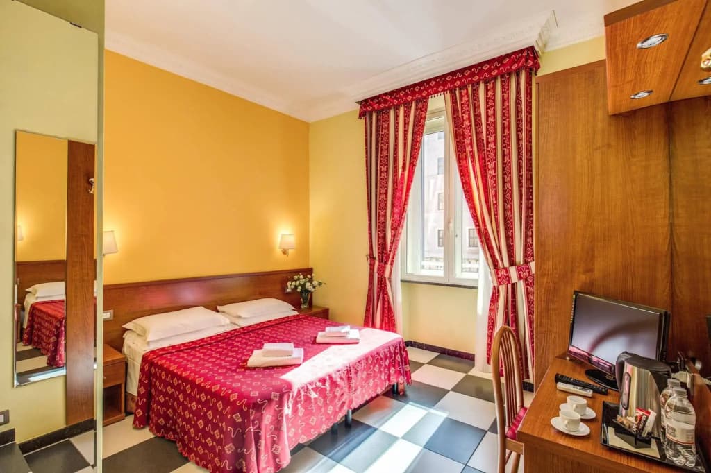 Hotel Centro Cavour - photo 4