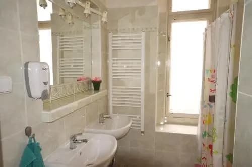 Travel & Joy Hostel - photo 7