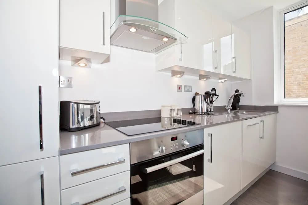 One Whites Row - photo 17