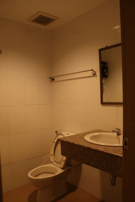 Suksawad Hotel - photo 8