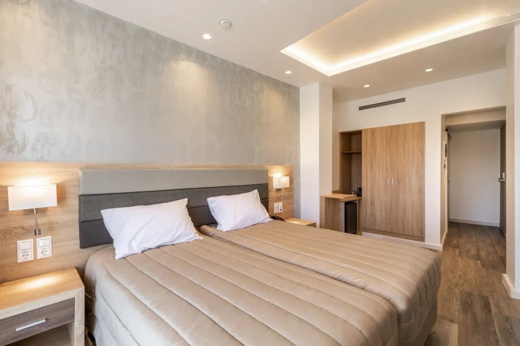 Xenophon Hotel - photo 6