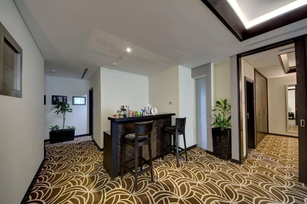 Pavilion Palace Hotel - photo 18