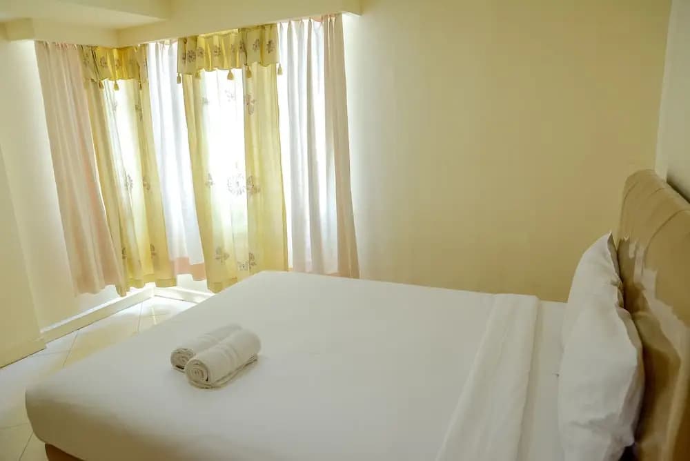 Best Location Taman Anggrek Apartment - photo 3