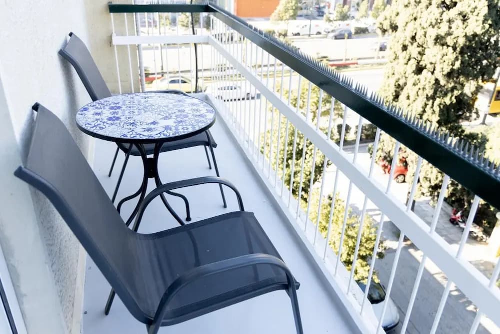 Beautiful 2 Bdrm apt in Athens - photo 6
