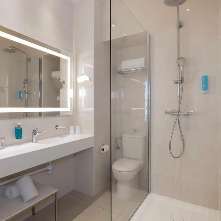 Hotel 64 Nice - photo 39