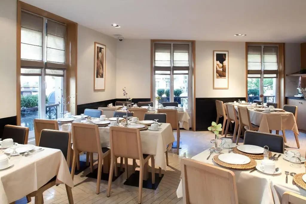 Hotel Marceau Champs Elysees - photo 8