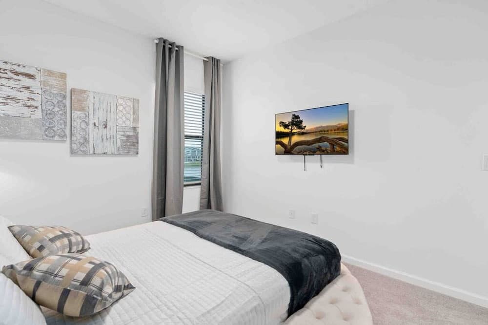 Super Ritzy 9BR 9BA Loft Private Pool - photo 32