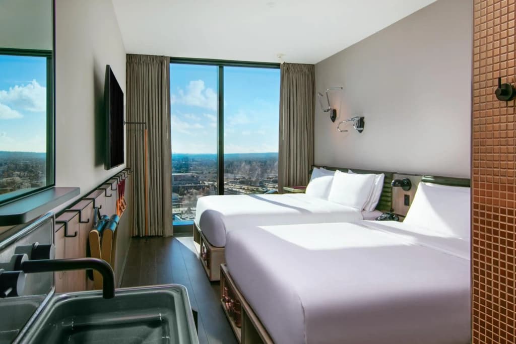 Moxy Downtown Los Angeles - photo 4