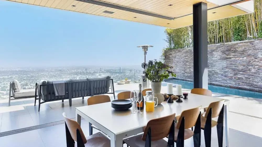 Hollywood Overlook by Avantstay Private Pool + Hot Tub Panoramic Views - photo 11