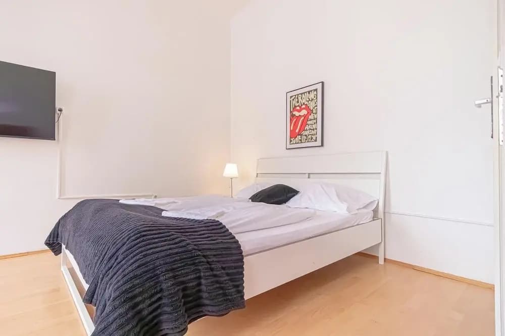 Private Room For Long Stay Stadthalle - photo 1