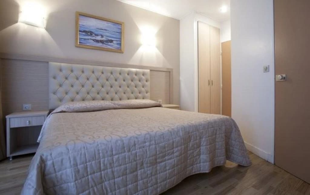 Hotel Lebron - photo 19
