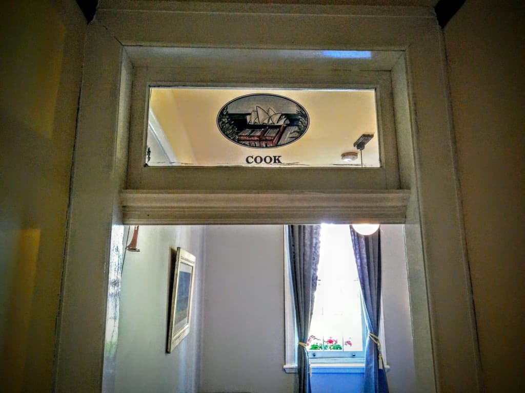 Sydney Harbour Bed and Breakfast - photo 13