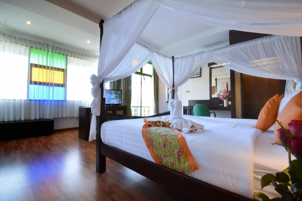 Jingjit Hotel - photo 3