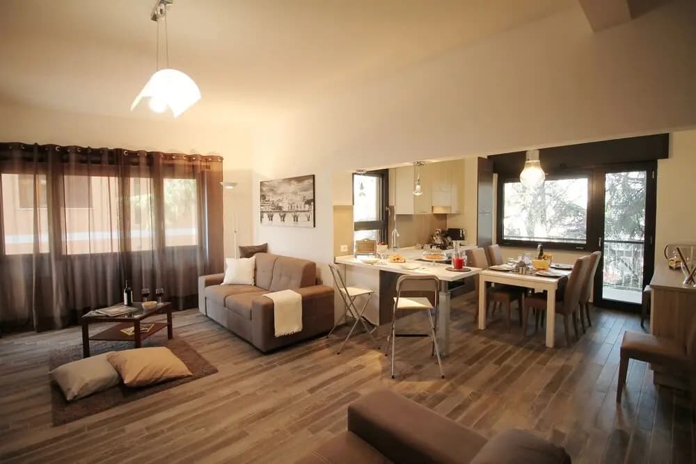 Large 3BR Eur Apartment - photo 10