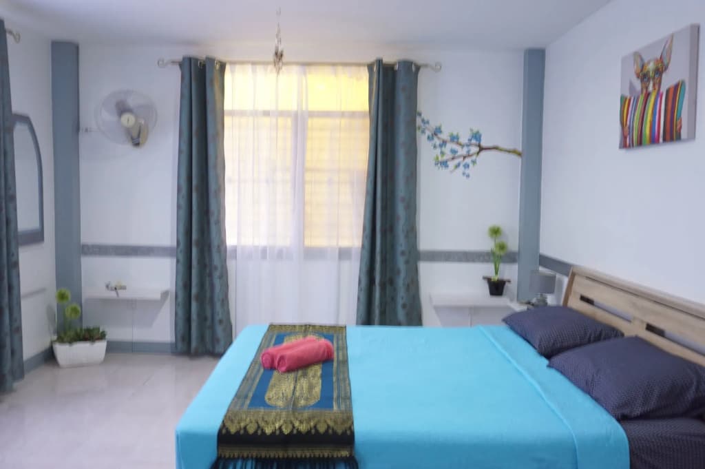 Similan Hotel - photo 4