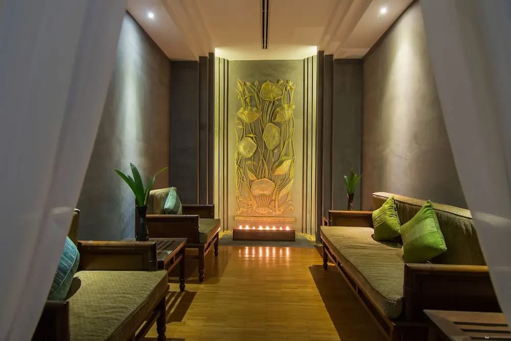 Angkor Palace Suite & Villa - photo 19