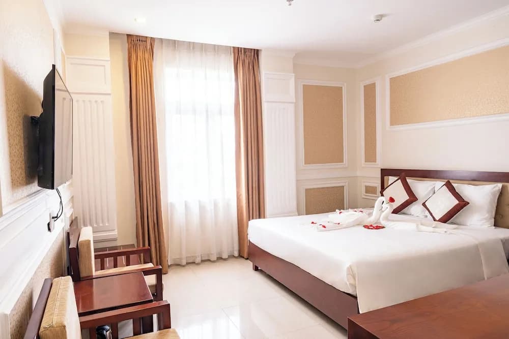 Lychee Hotel - photo 7