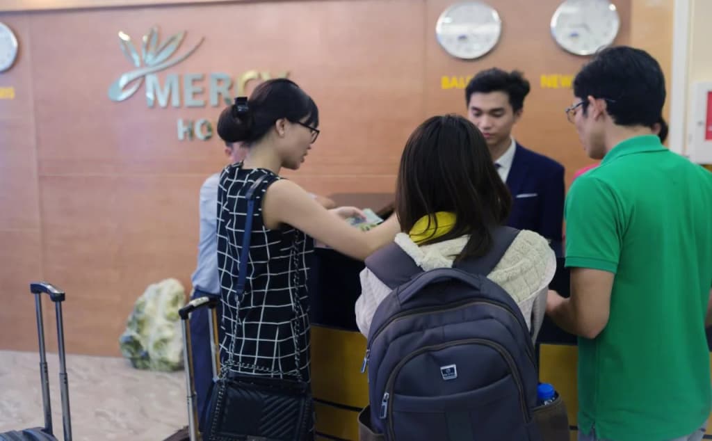 Mercy Hotel - photo 2