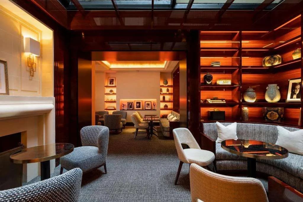 Hôtel Montaigne - photo 27