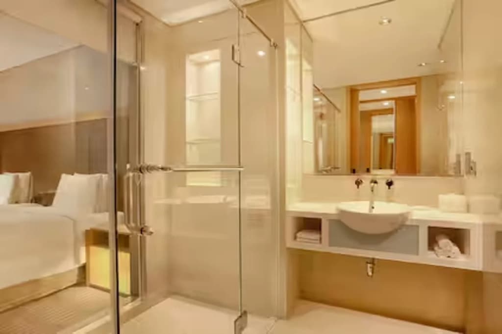 DoubleTree by Hilton Jakarta Kemayoran - photo 8
