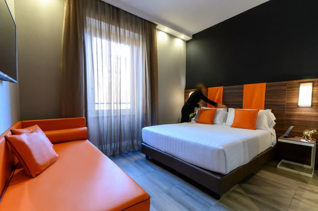 Hotel The Republic Hotel - photo 11