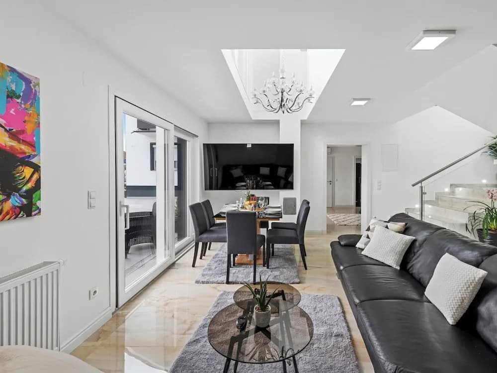 SKY9 Apartments - Homes & Villas - photo 3