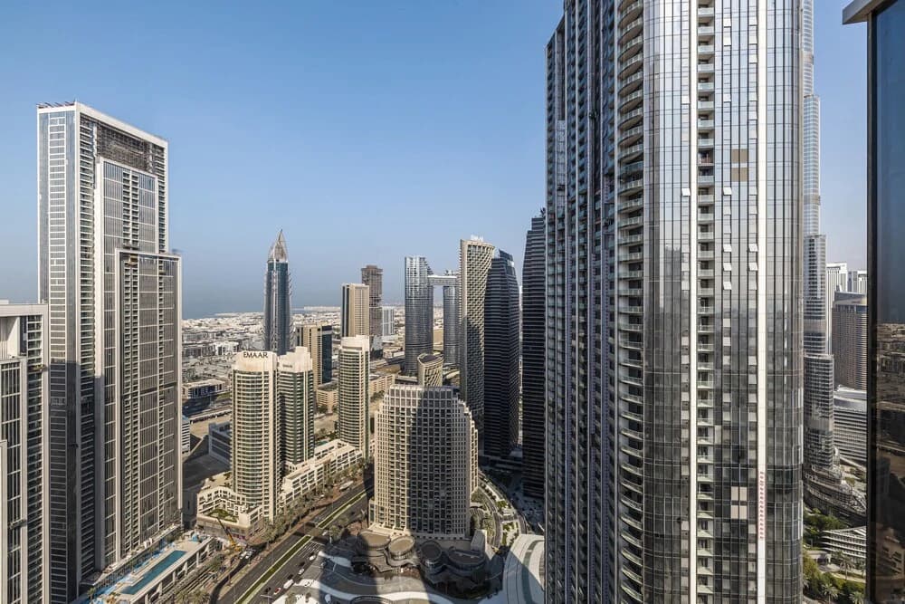 Opera Grand 2BR - Downtown - photo 17