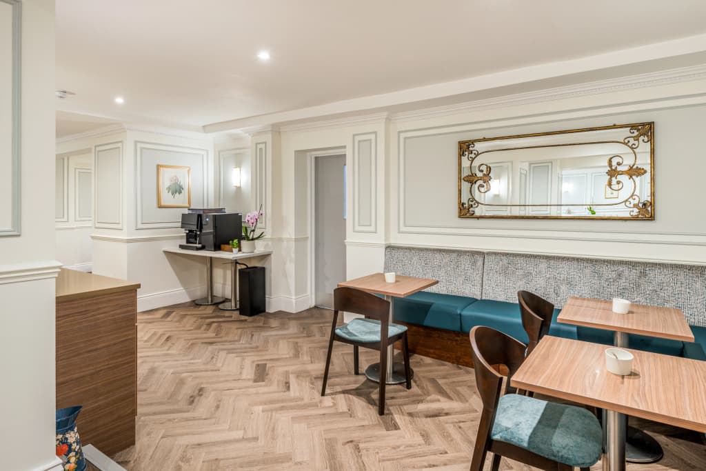 The Princes Square Hotel - photo 45