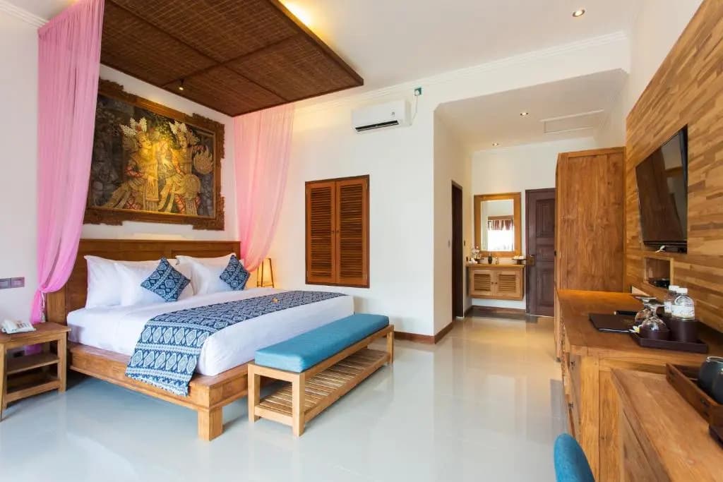 Bije Boutique & Gallery - photo 3