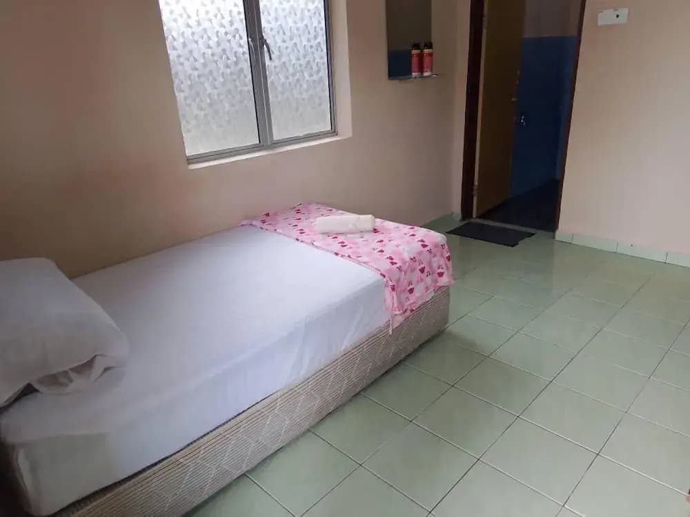 Mahasa Penarik Homestay - photo 1