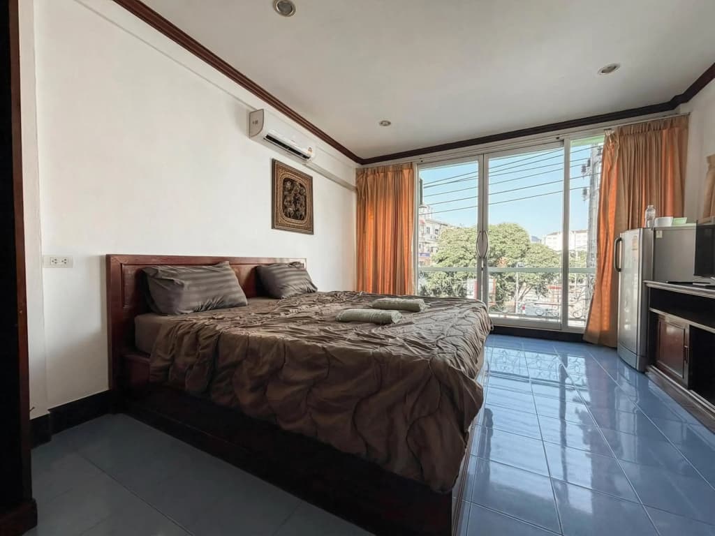 Greenvale Serviced Apartment - photo 3