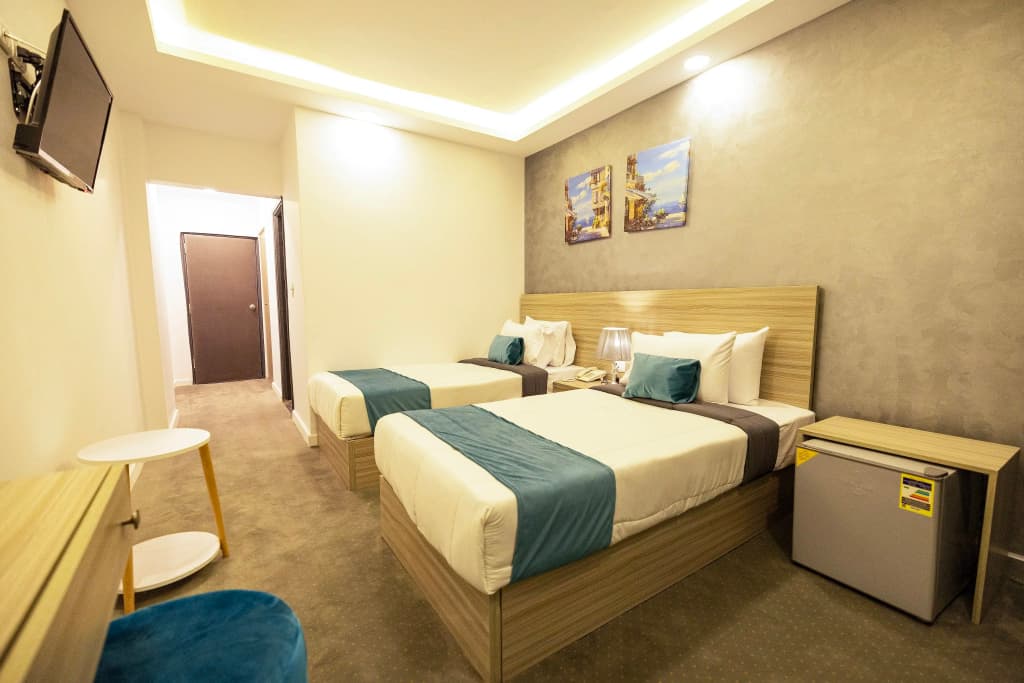 Mar Charbel Hotel Cairo - photo 37