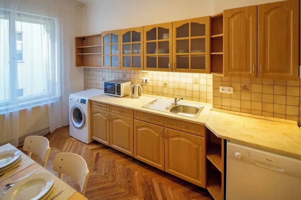 Old Town - Templova Apartments - photo 12