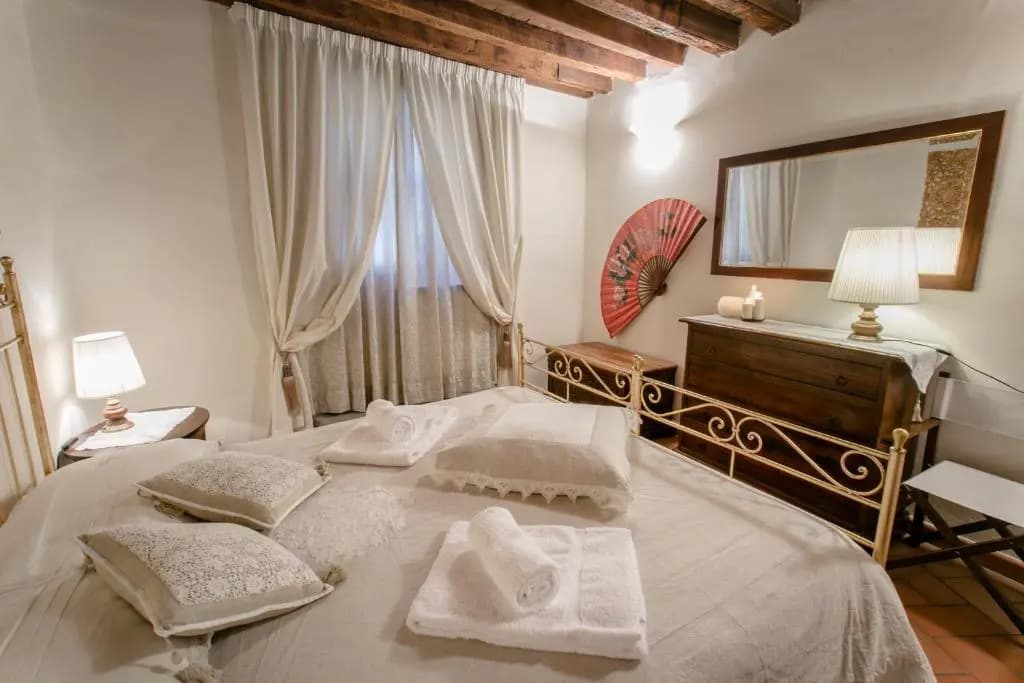 Florence Tower Apartment - photo 2