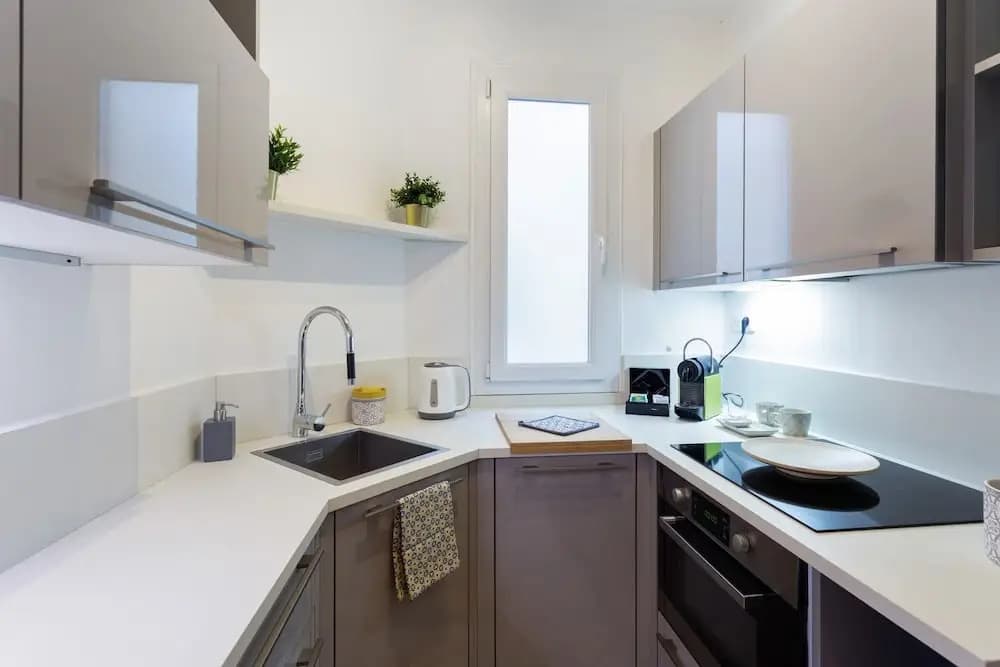 Montmartre - Cozy Home for 2 Guests - photo 9