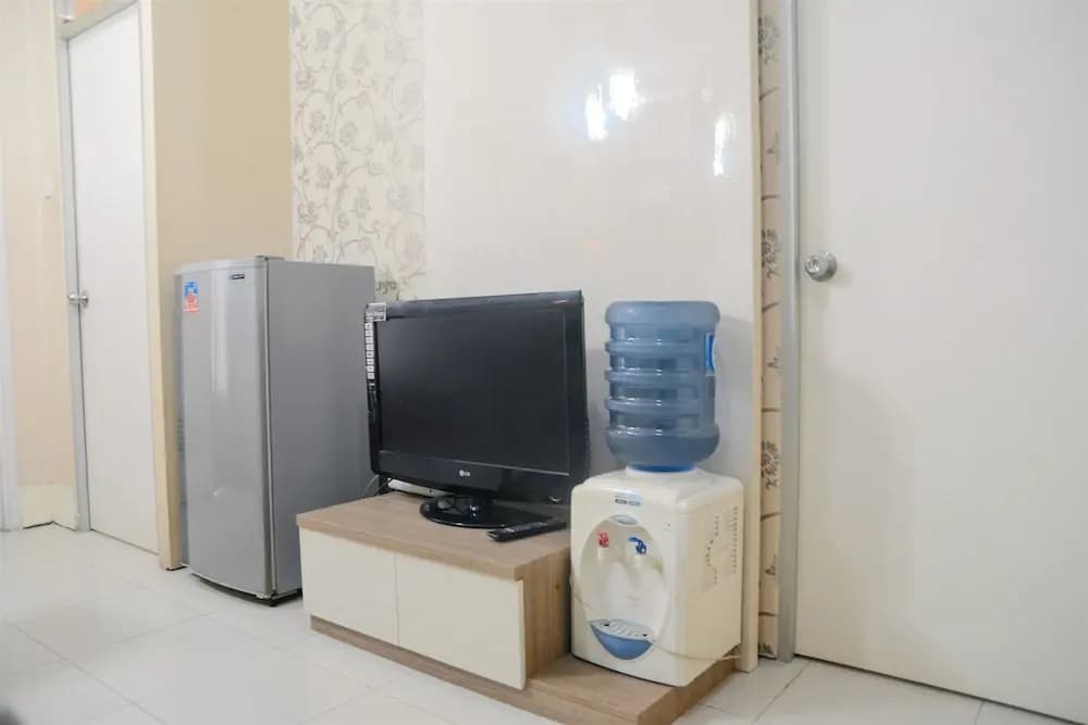 2BR Grand Emerald Apartment - photo 3