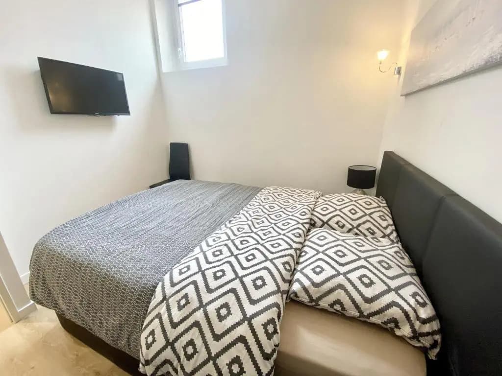 Jean Medecin - Modern And Brand New 1br Flat - photo 3