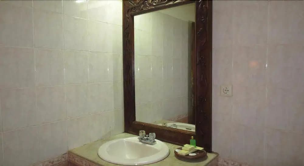 Laghawa Beach Inn Hotel - photo 10