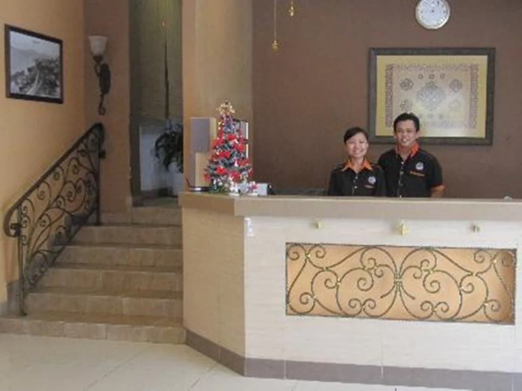 Seri Borneo Hotel - photo 14