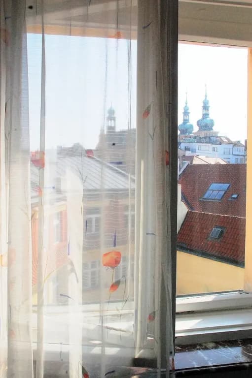 True Old Town Square Apartments - photo 7
