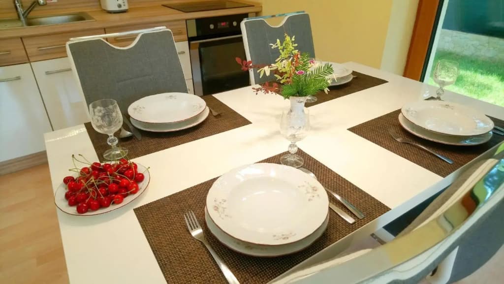 Lovely apartment, Garden, Parking, Wifi, Netflix - photo 8