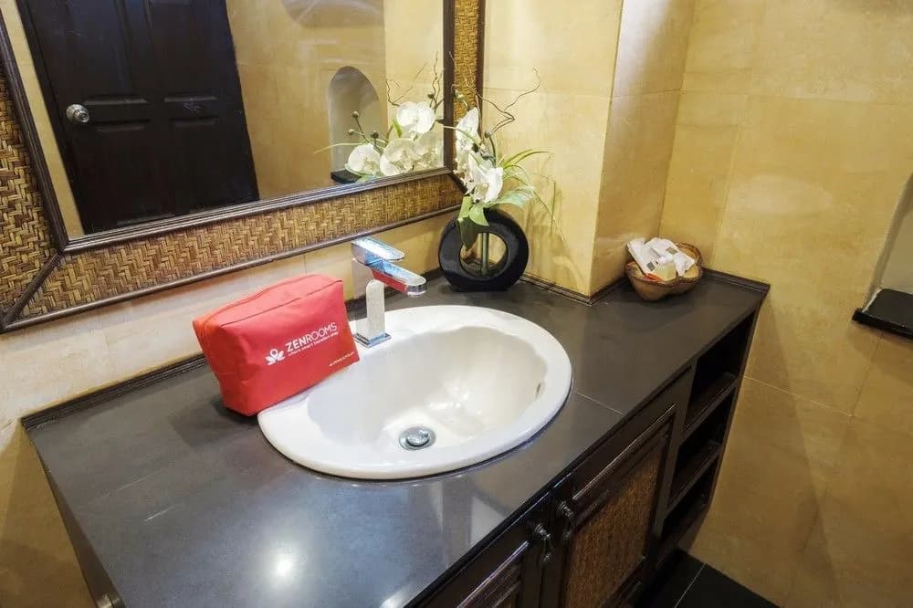 ZEN Rooms Viman - photo 29