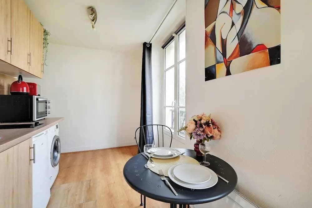 Studio in the Heart of the Marais ! - photo 8