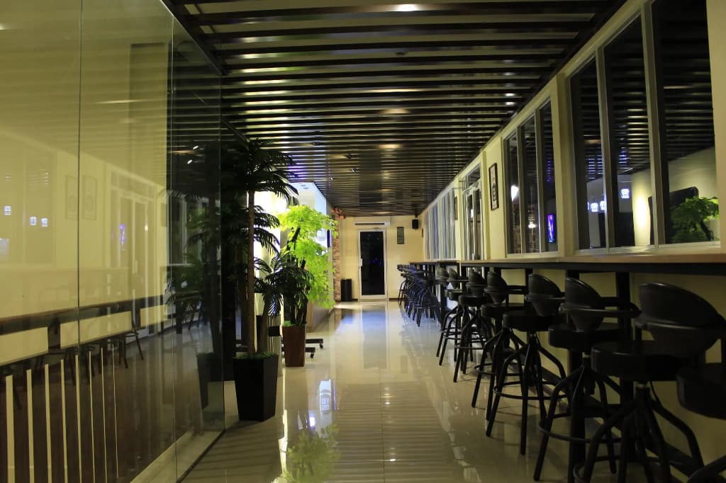 Sunbreeze Hotel Senayan - photo 12