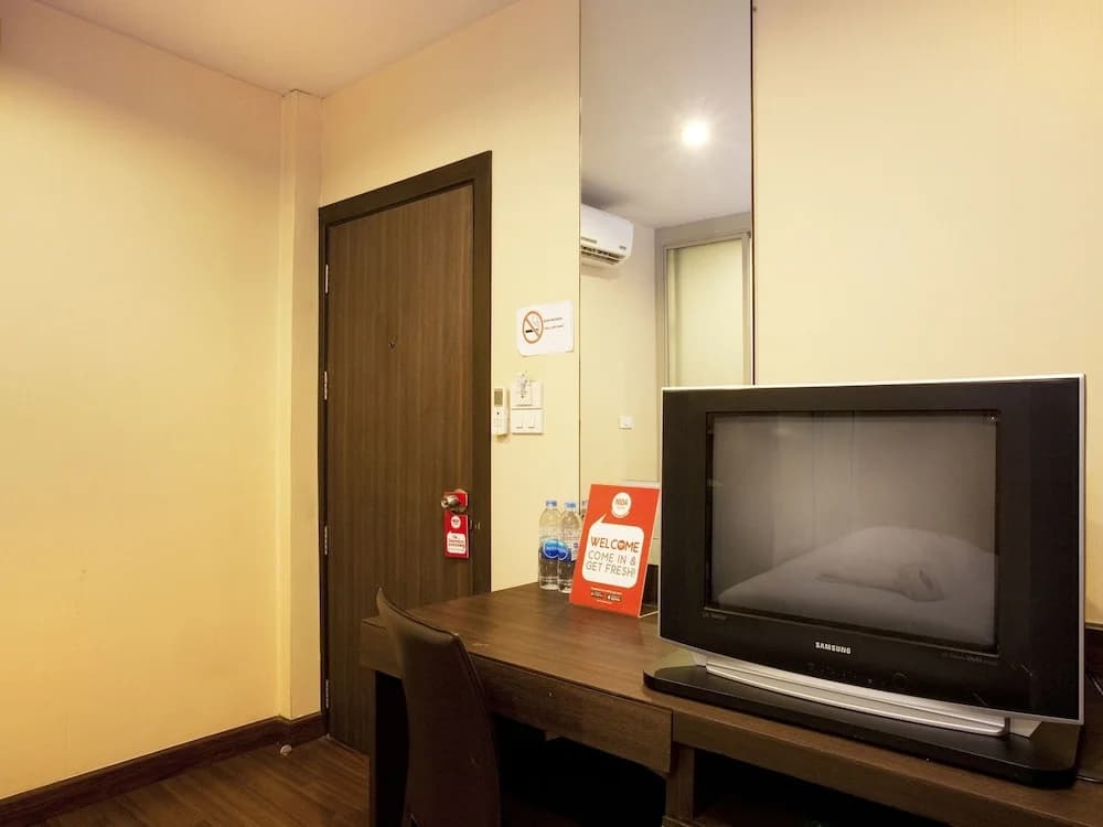 Nida Rooms Phrakhanong 984 Station - photo 4