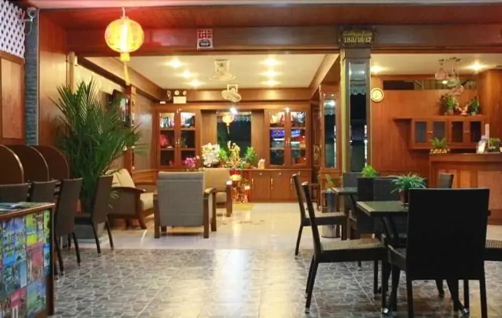 NNC Patong Inn - photo 15