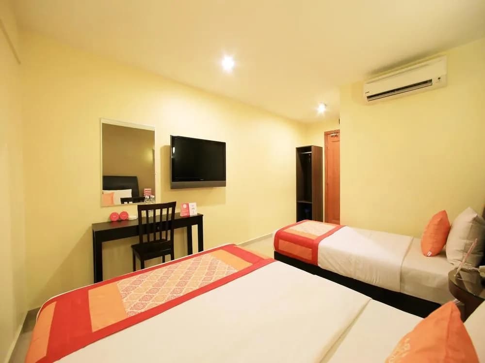 Easy Hotel Ampang - photo 7