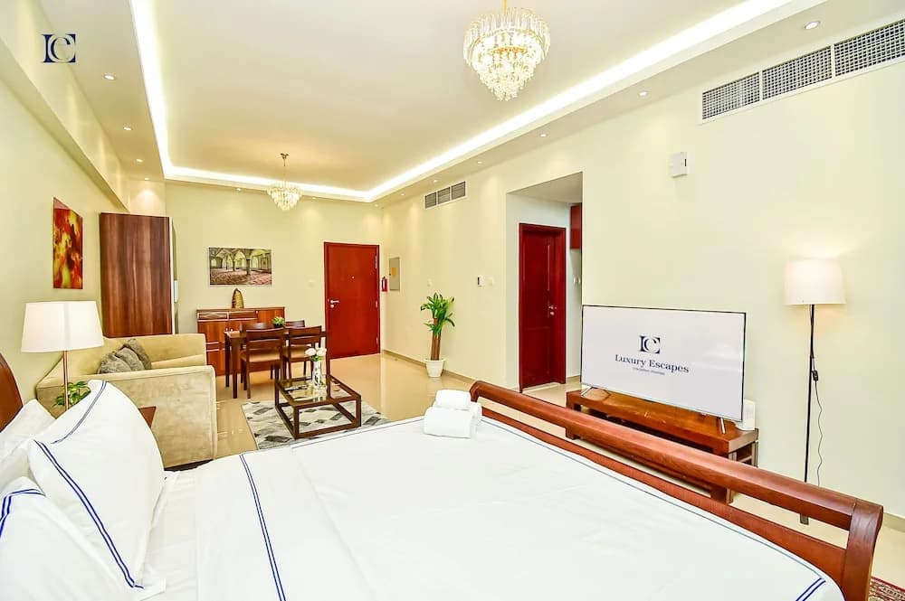 PRL Spacious studio with closed kitchen - photo 3
