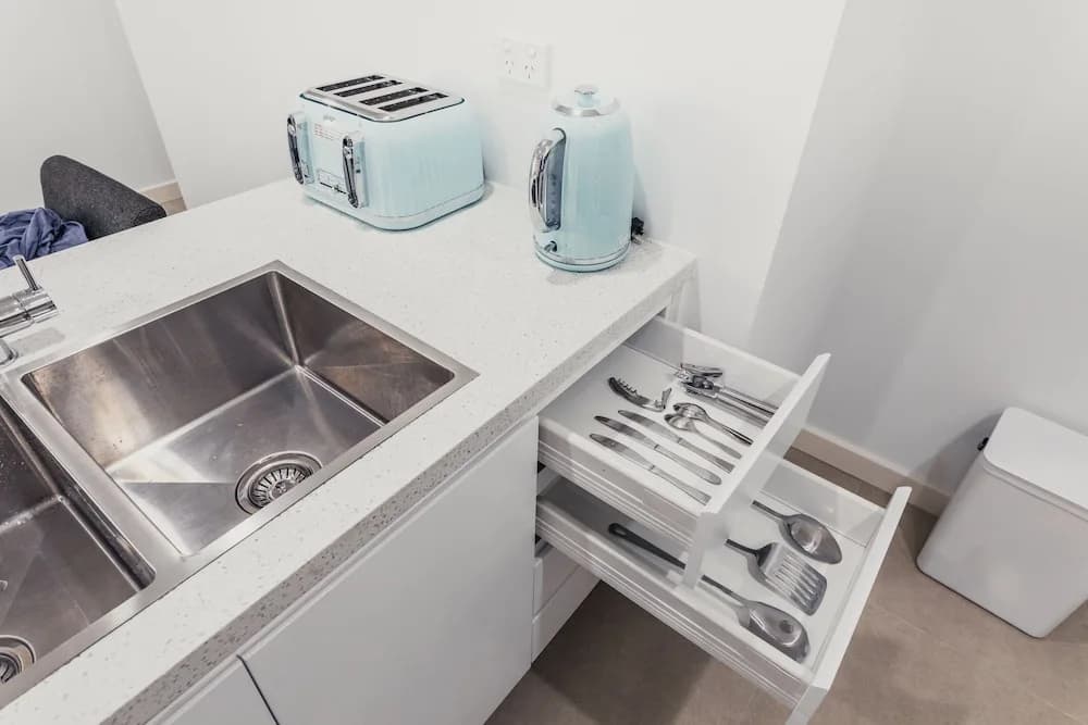 mascot apartment - photo 9
